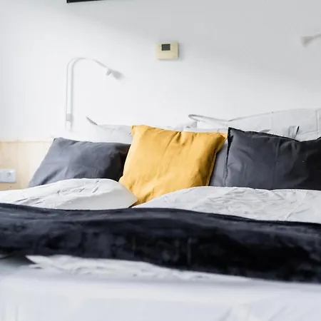 Apartman Eno *